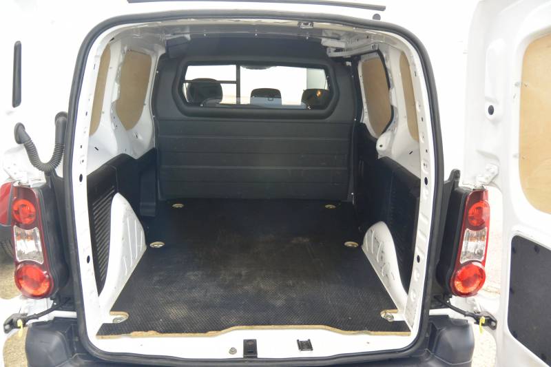 Partner 1.6 BlueHDi 100 CH finition Premium Pack