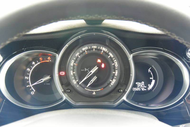 DS3 BlueHDi 100ch Connected Chic