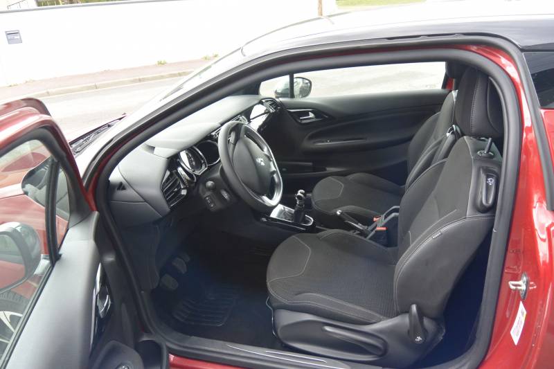 DS3 BlueHDi 100ch Connected Chic